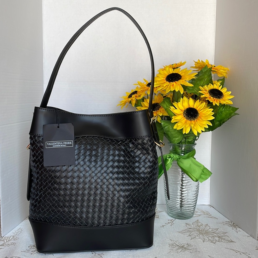 Valentina Fiore Black Handmade Italian Leather Shoulder Bag
